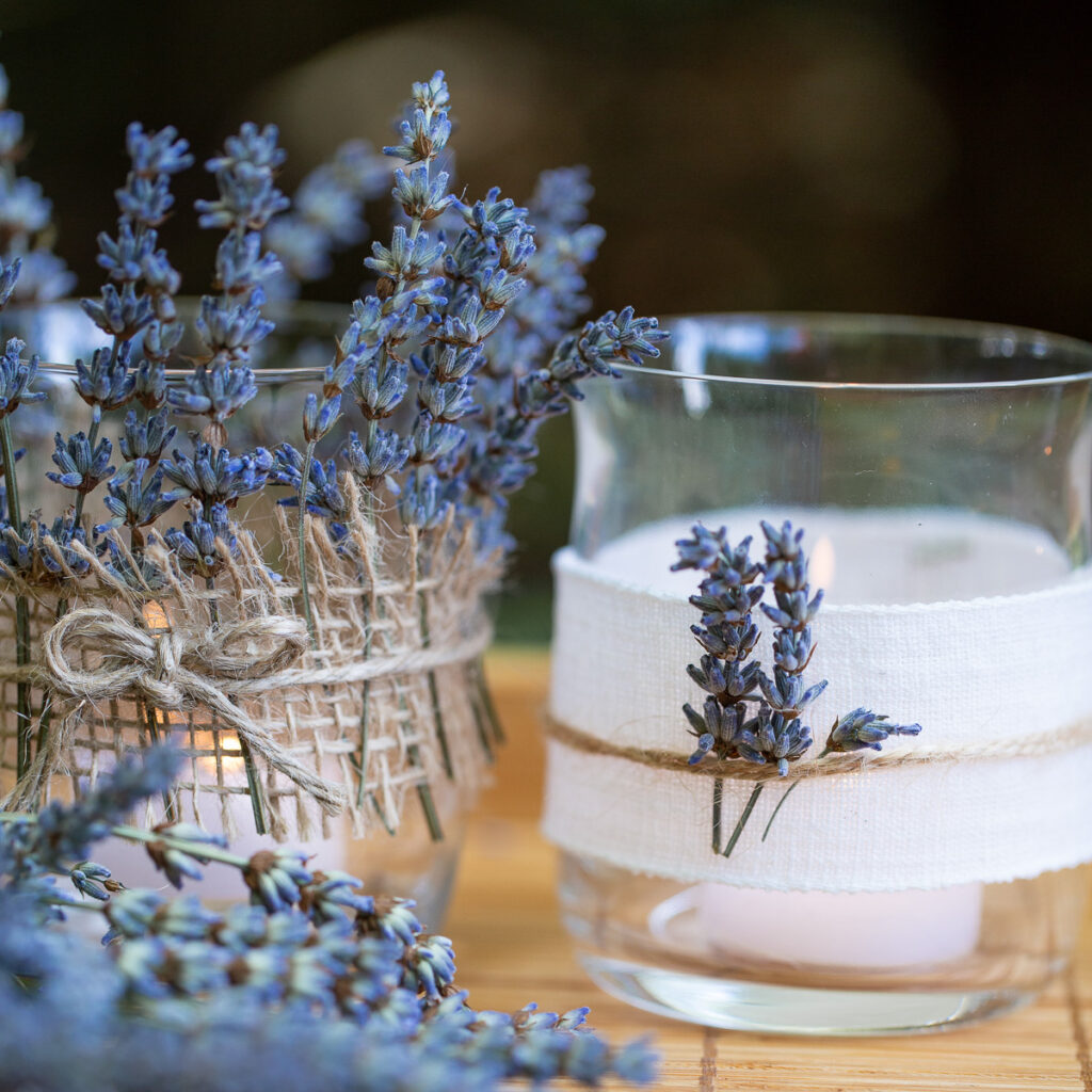 Duftige DIY Lavendel Teelichter selber machen