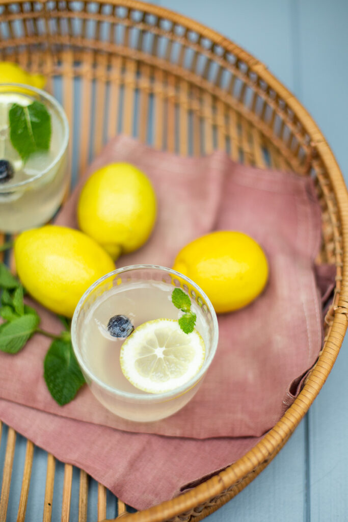 Erfrischende Zitronen Limonade selber machen
