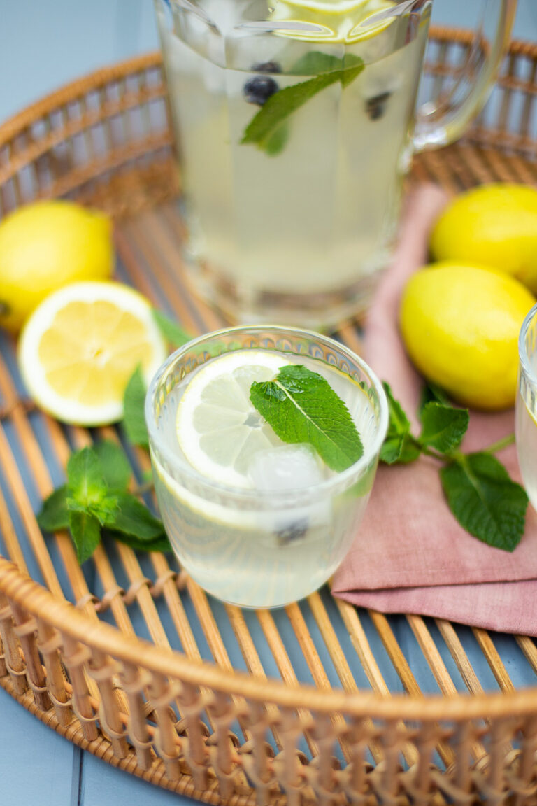 Erfrischende Zitronen Limonade selber machen | DIY Blog | Do-it ...